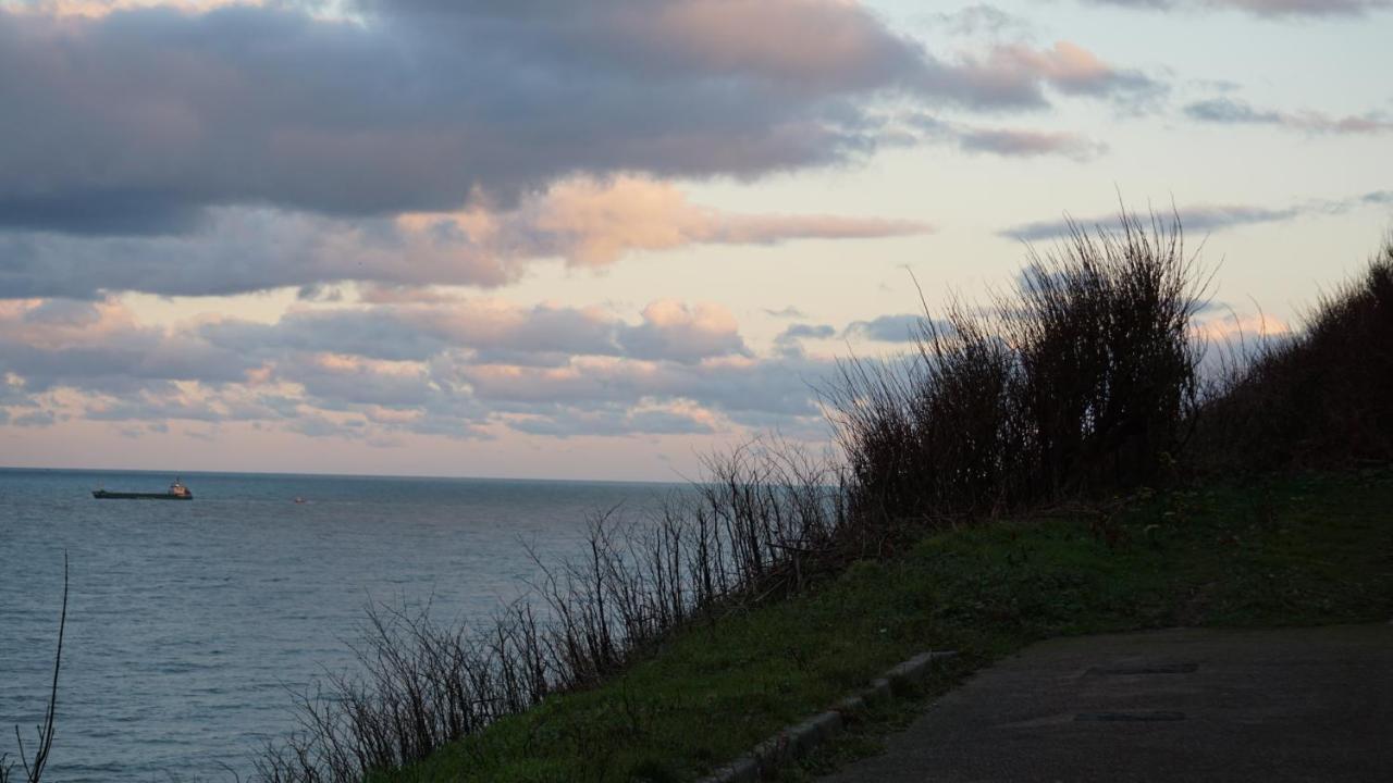 Chalet Les Falaises Saint-Leonard  ภายนอก รูปภาพ